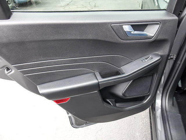 Certified 2025 Ford Escape Platinum image 21