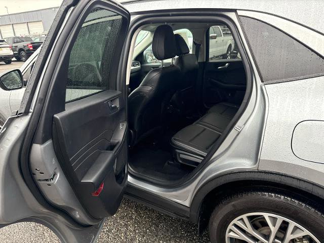 Certified 2022 Ford Escape SEL image 9