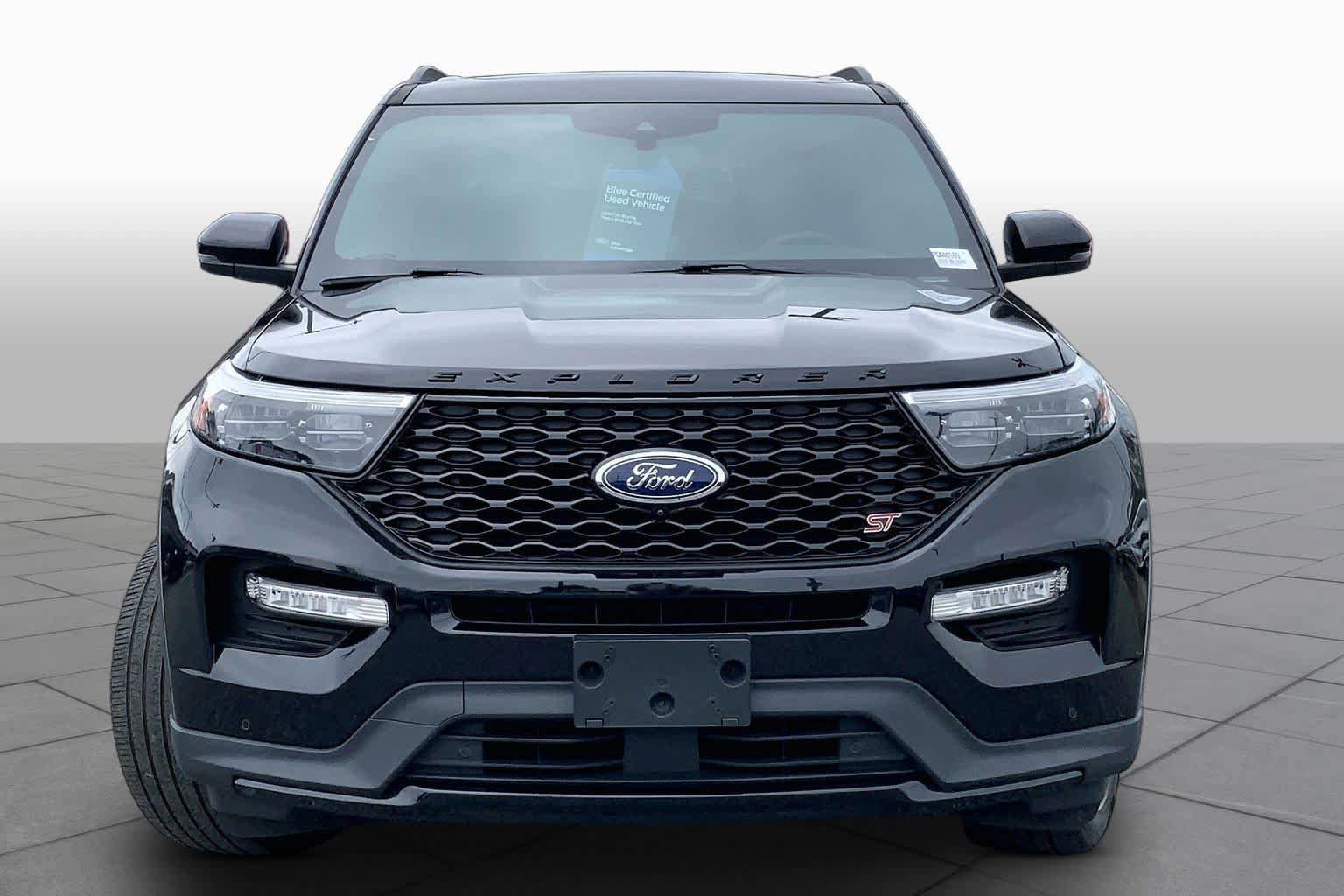 Certified 2023 Ford Explorer ST w/ Equipment Group 401A AWD/4WD image 4