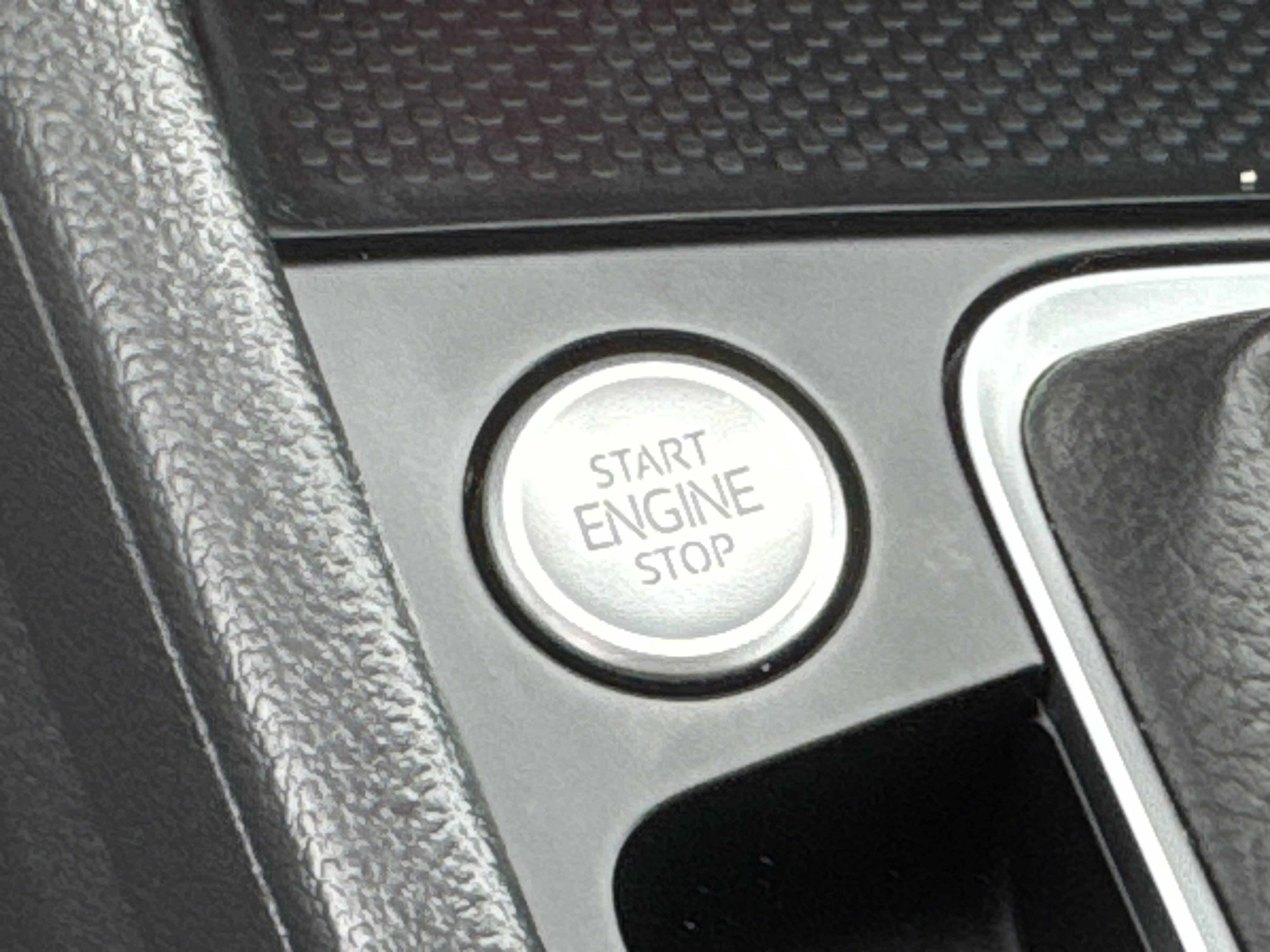 Used 2024 Volkswagen Jetta GLI Autobahn w/ GLI Black Package image 21