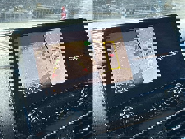 Used 2024 Nissan Armada Platinum w/ Captain's Chairs Package image 33