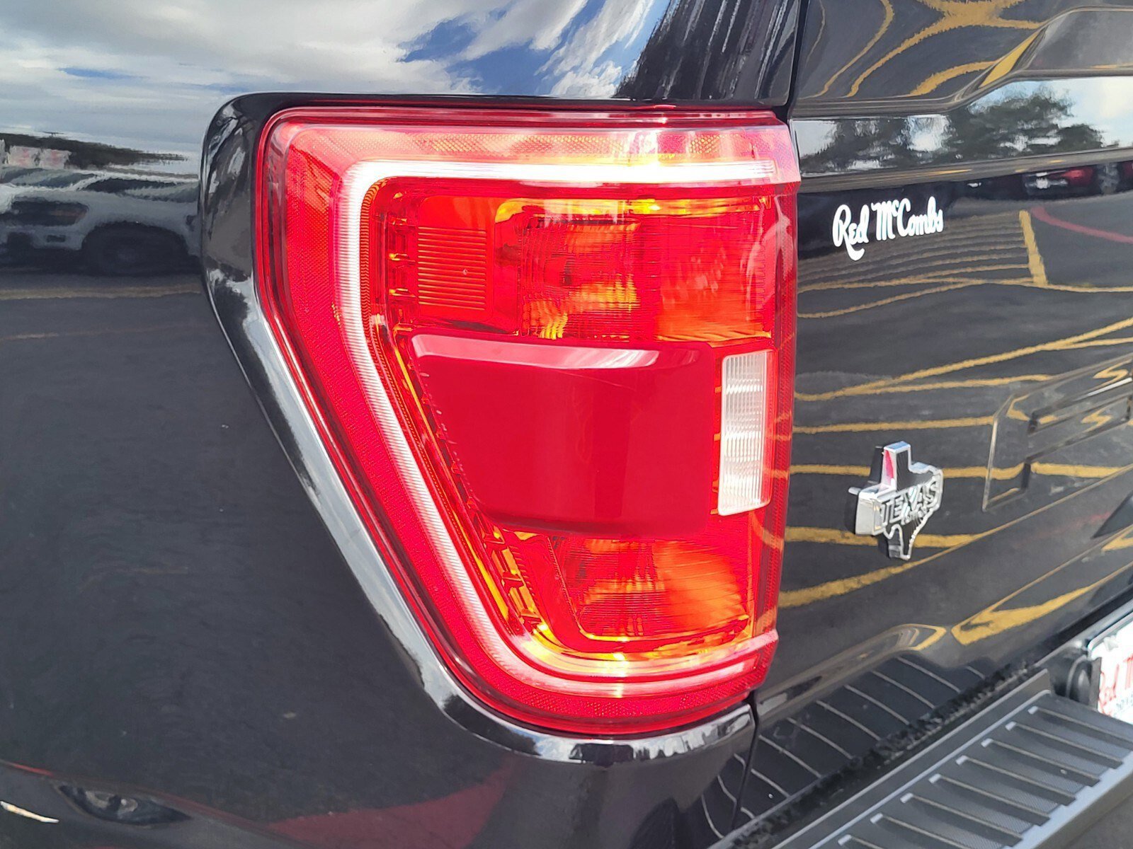 Certified 2023 Ford F150 XLT w/ Equipment Group 302A High image 10