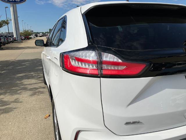Certified 2024 Ford Edge SEL w/ Convenience Package AWD/4WD image 12