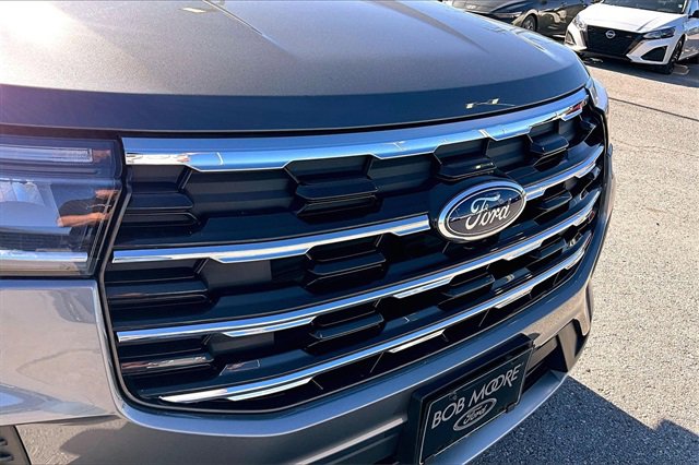 Certified 2025 Ford Explorer Active image 25