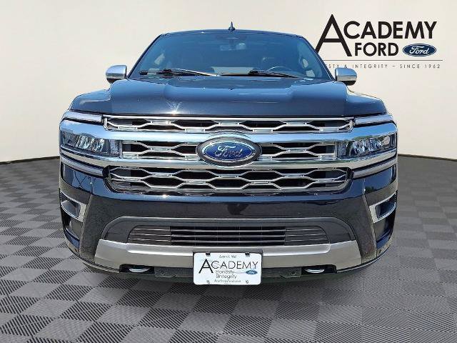 Certified 2023 Ford Expedition Platinum AWD/4WD image 2