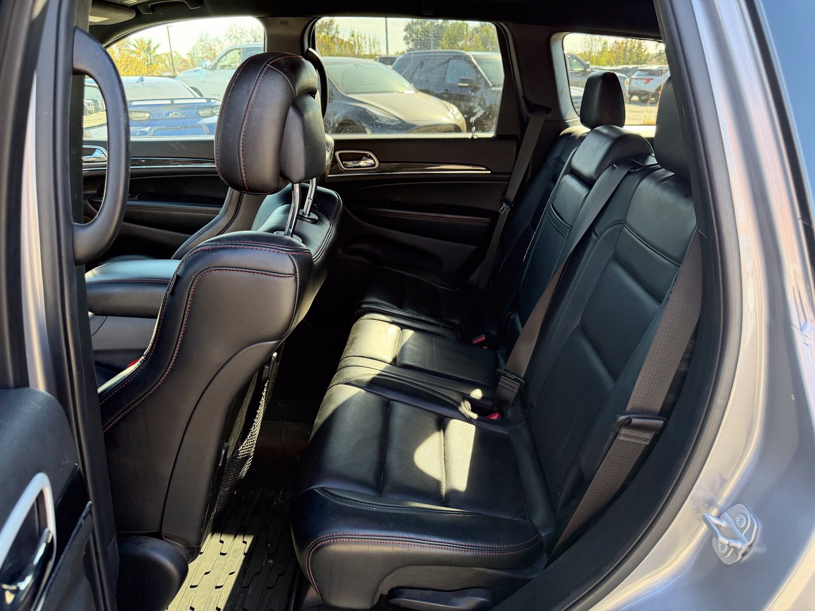 Used 2020 Jeep Grand Cherokee Trailhawk w/ Trailhawk Luxury Group AWD/4WD image 12