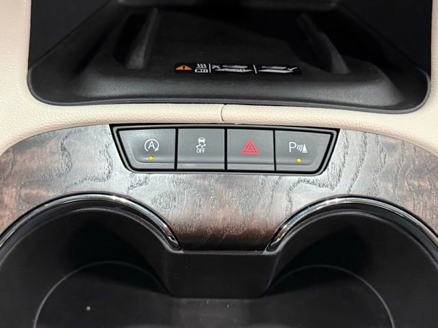 Used 2021 GMC Acadia Denali w/ Denali Technology Package image 30