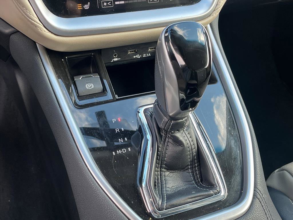 Used 2022 Subaru Outback Limited image 13