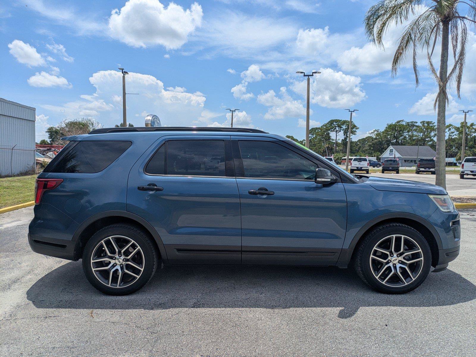 Certified 2018 Ford Explorer Sport w/ Equipment Group 401A AWD/4WD image 5