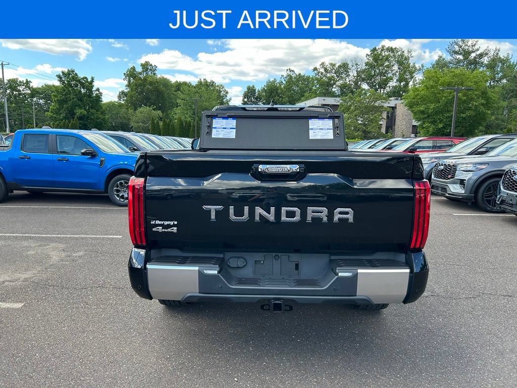 Used 2022 Toyota Tundra Limited w/ Power Package AWD/4WD image 7