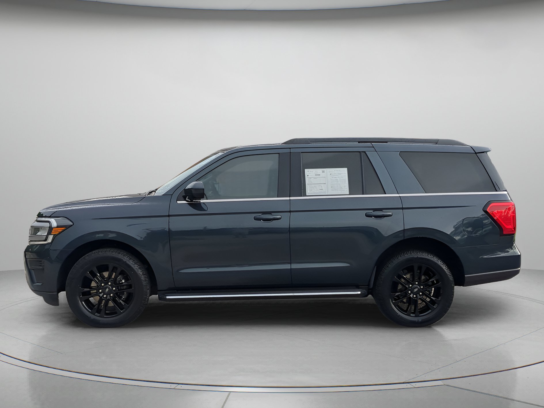 Certified 2023 Ford Expedition XLT RWD image 43