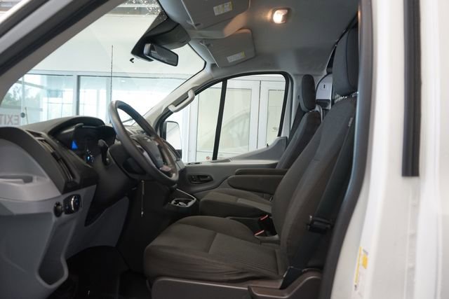 Certified 2018 Ford Transit 250 130 Low Roof w/ Exterior Upgrade Package image 19