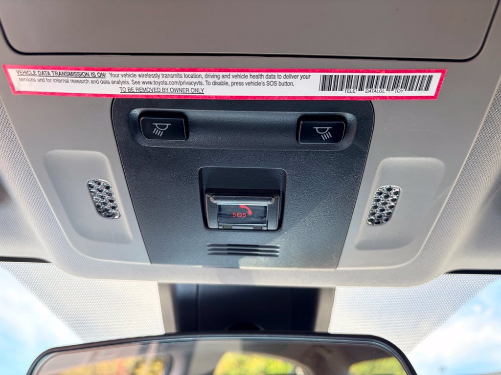 Used 2024 Toyota Camry SE FWD image 17