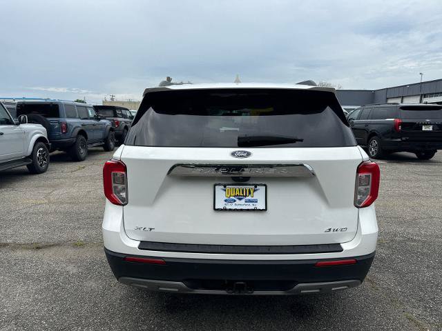 Certified 2023 Ford Explorer XLT w/ Equipment Group 202A AWD/4WD image 5