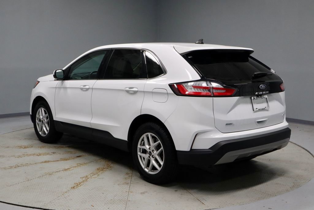 Certified 2024 Ford Edge SEL AWD/4WD image 3