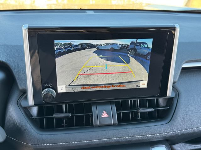 Used 2025 Toyota RAV4 LE AWD/4WD image 26