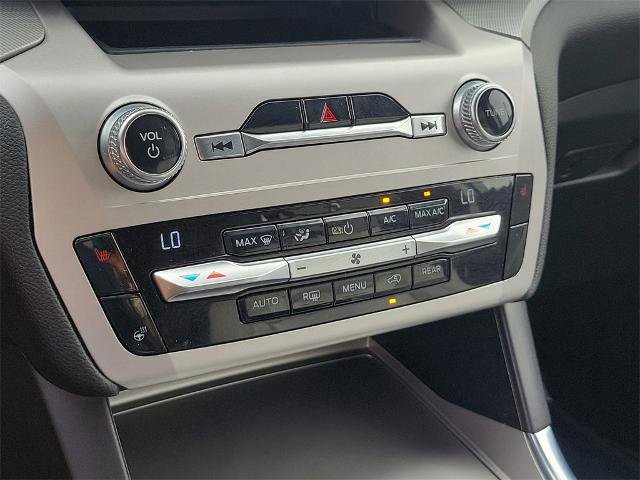 Certified 2021 Ford Explorer XLT w/ Equipment Group 202A image 27