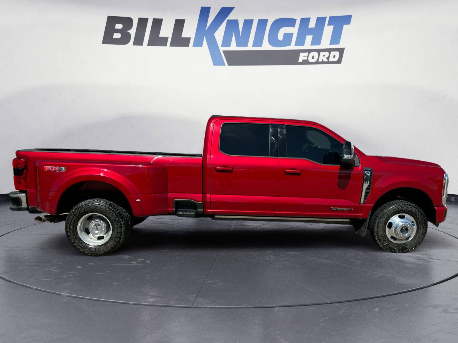 Certified 2024 Ford F350 Lariat w/ Lariat Ultimate Package image 6
