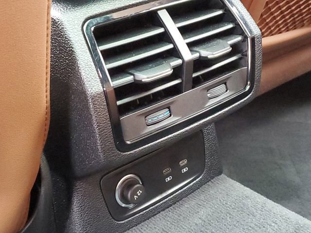 Used 2022 Audi Q3 2.0T Premium Plus w/ Premium Plus Package image 34