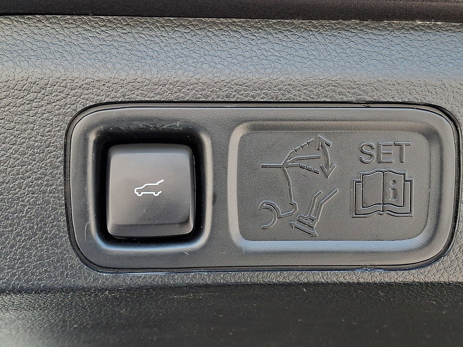 Certified 2021 Ford Expedition Platinum AWD/4WD image 28