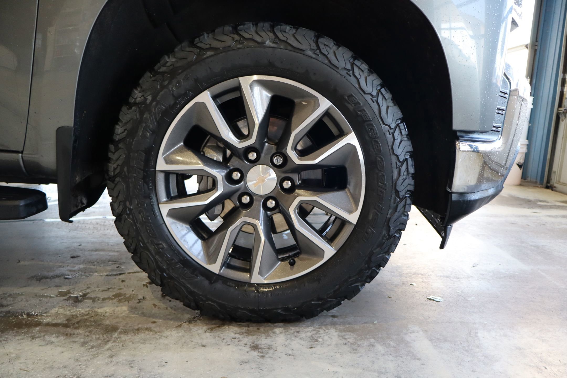 Used 2022 Chevrolet Silverado 1500 LT image 16