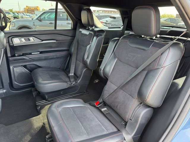 Certified 2025 Ford Explorer ST AWD/4WD image 16