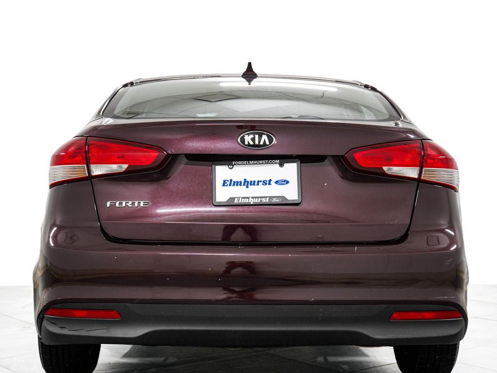 Used 2017 Kia Forte LX FWD image 6
