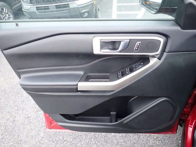 Certified 2023 Ford Explorer XLT w/ Equipment Group 202A image 21