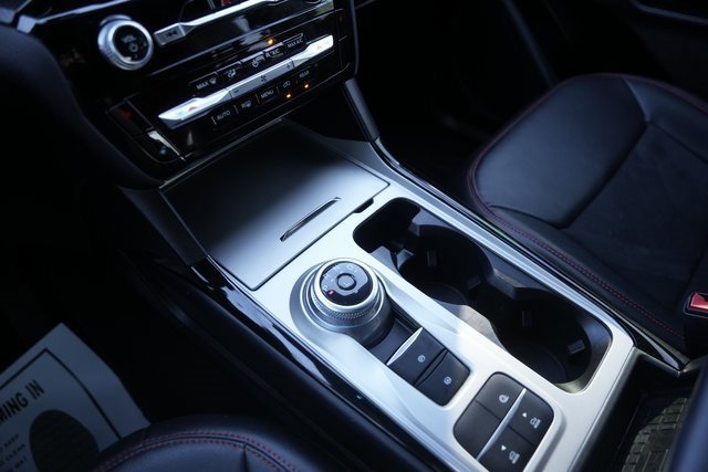 Certified 2023 Ford Explorer ST-Line w/ Class IV Trailer Tow Package image 28