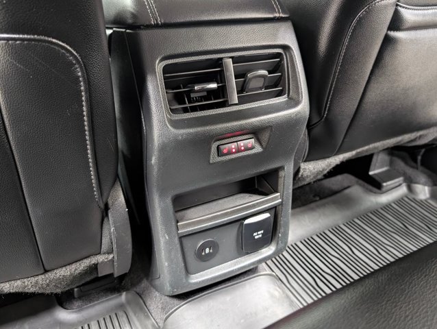 Certified 2023 Ford Edge Titanium w/ Equipment Group 301A AWD/4WD image 18