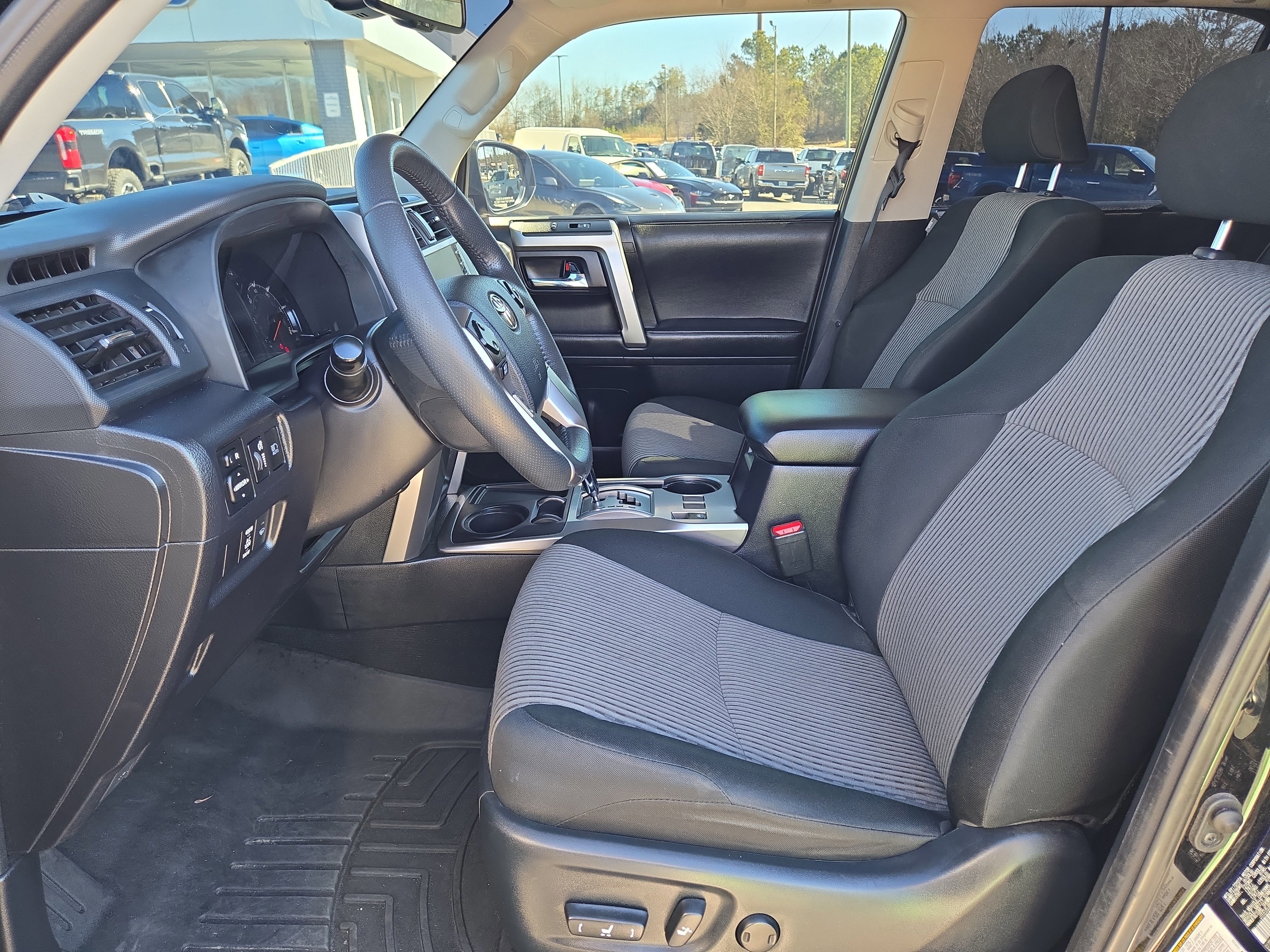 Used 2023 Toyota 4Runner SR5 image 22