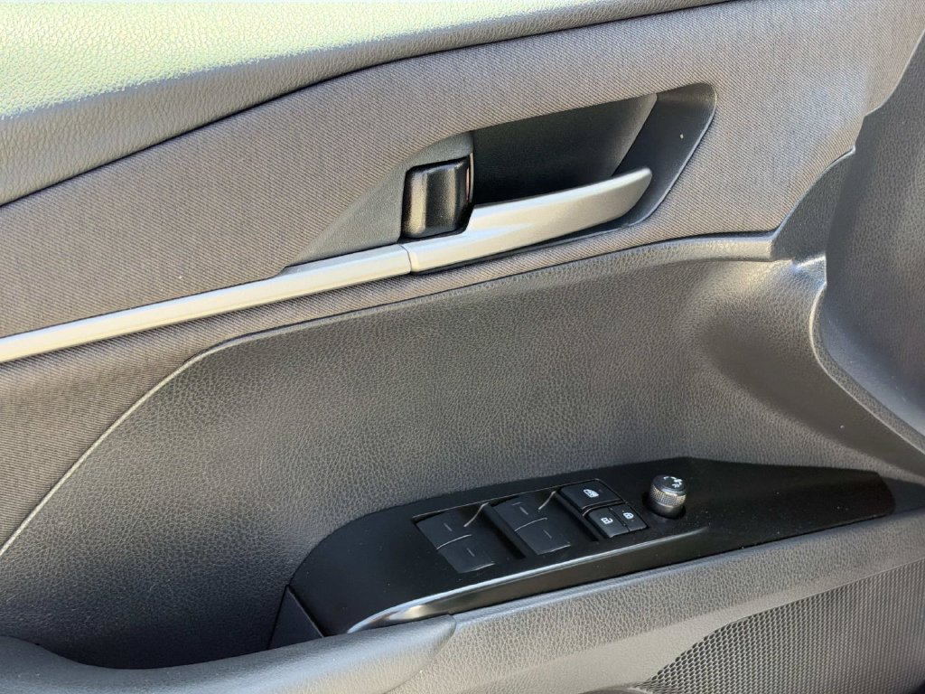 Used 2026 Toyota Camry LE FWD image 23