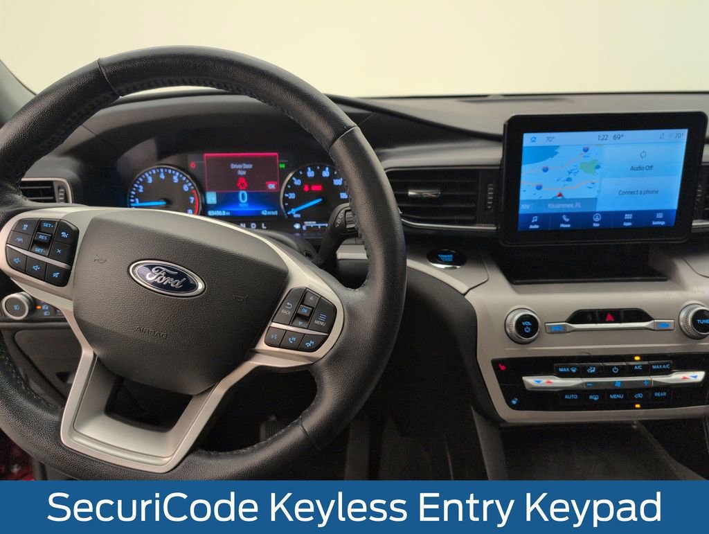 Certified 2022 Ford Explorer XLT w/ Equipment Group 202A image 25