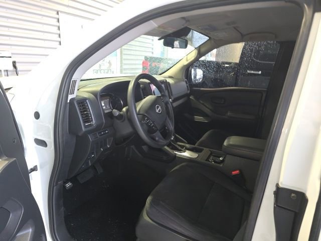 Used 2023 Nissan Frontier S image 11