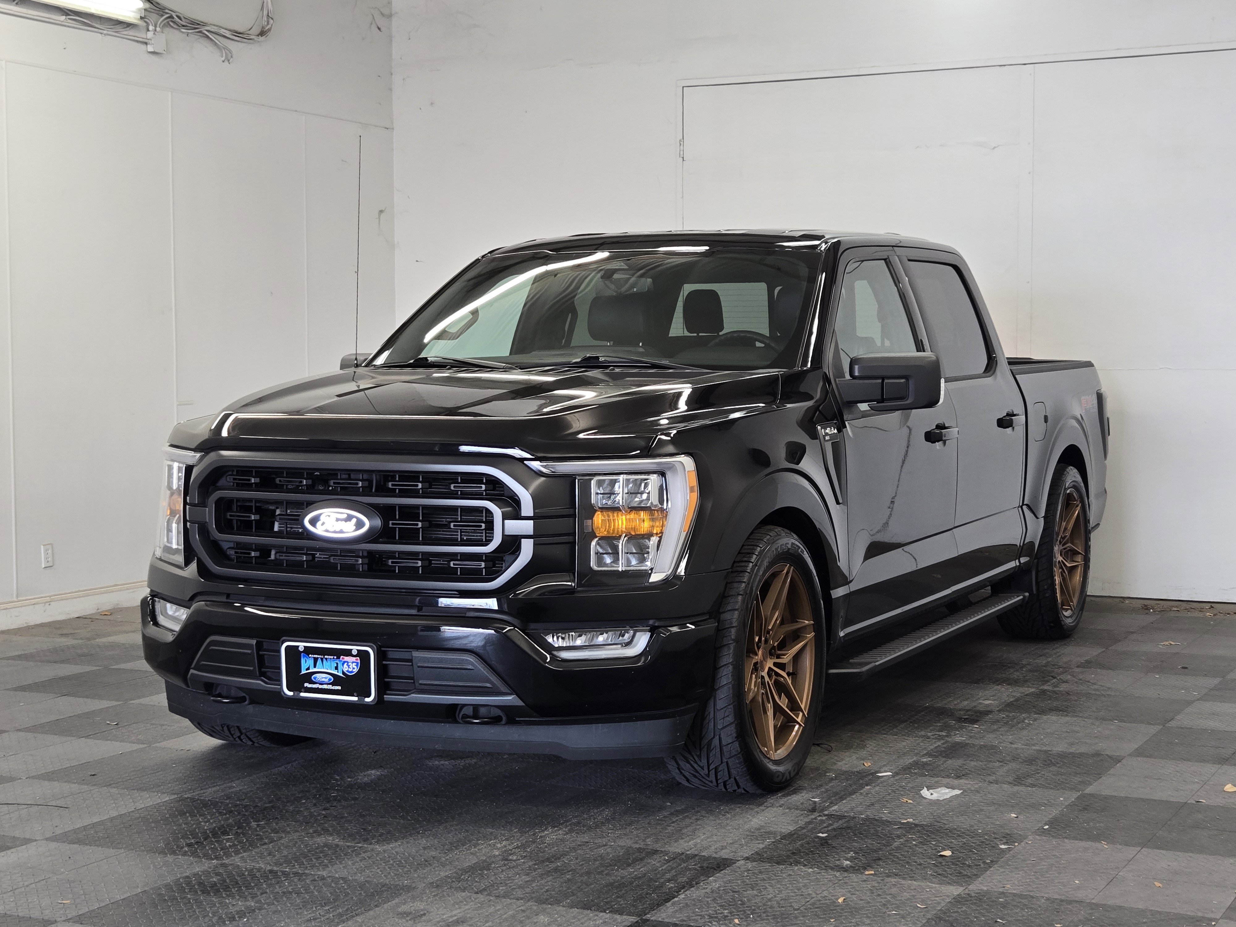 Certified 2023 Ford F150 XLT w/ Equipment Group 302A High AWD/4WD image 4