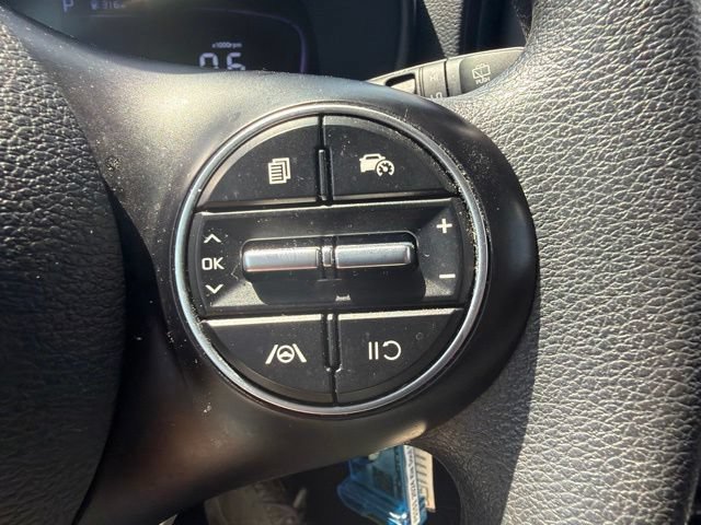 Used 2024 Kia Soul LX w/ Option Group 015 FWD image 31