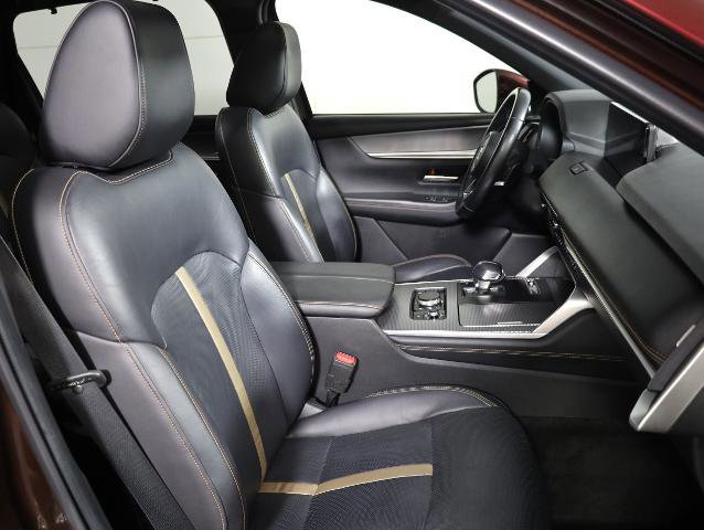 Used 2024 MAZDA CX-90 3.3 Turbo w/ Premium Plus Pkg image 9