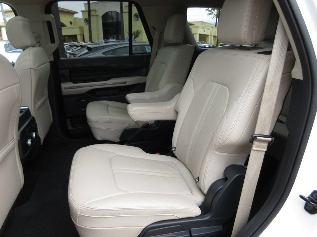 Certified 2023 Ford Expedition Platinum AWD/4WD image 27