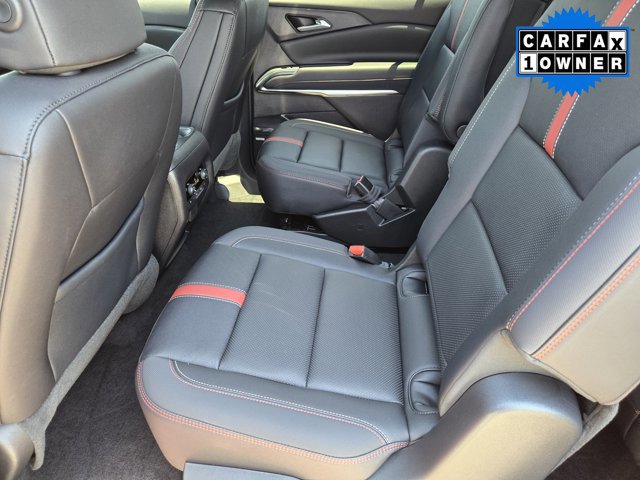 Used 2025 Chevrolet Traverse RS AWD/4WD image 27