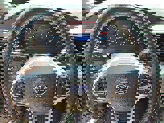 Certified 2022 Ford Explorer XLT w/ Equipment Group 202A image 21