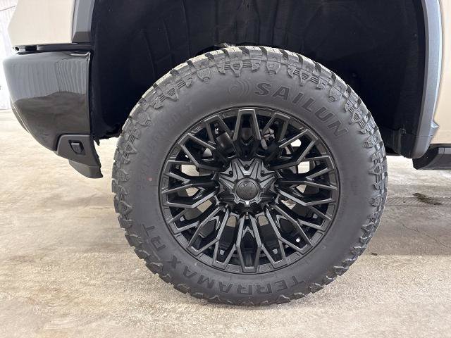 Used 2026 Chevrolet Silverado 2500 ZR2 w/ LPO, Dark Essentials Package AWD/4WD image 12