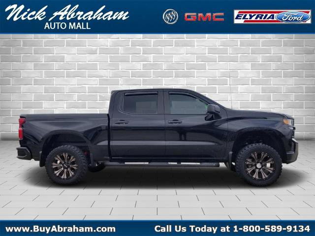 Used 2021 Chevrolet Silverado 1500 Custom Trail Boss w/ Midnight Edition AWD/4WD image 1