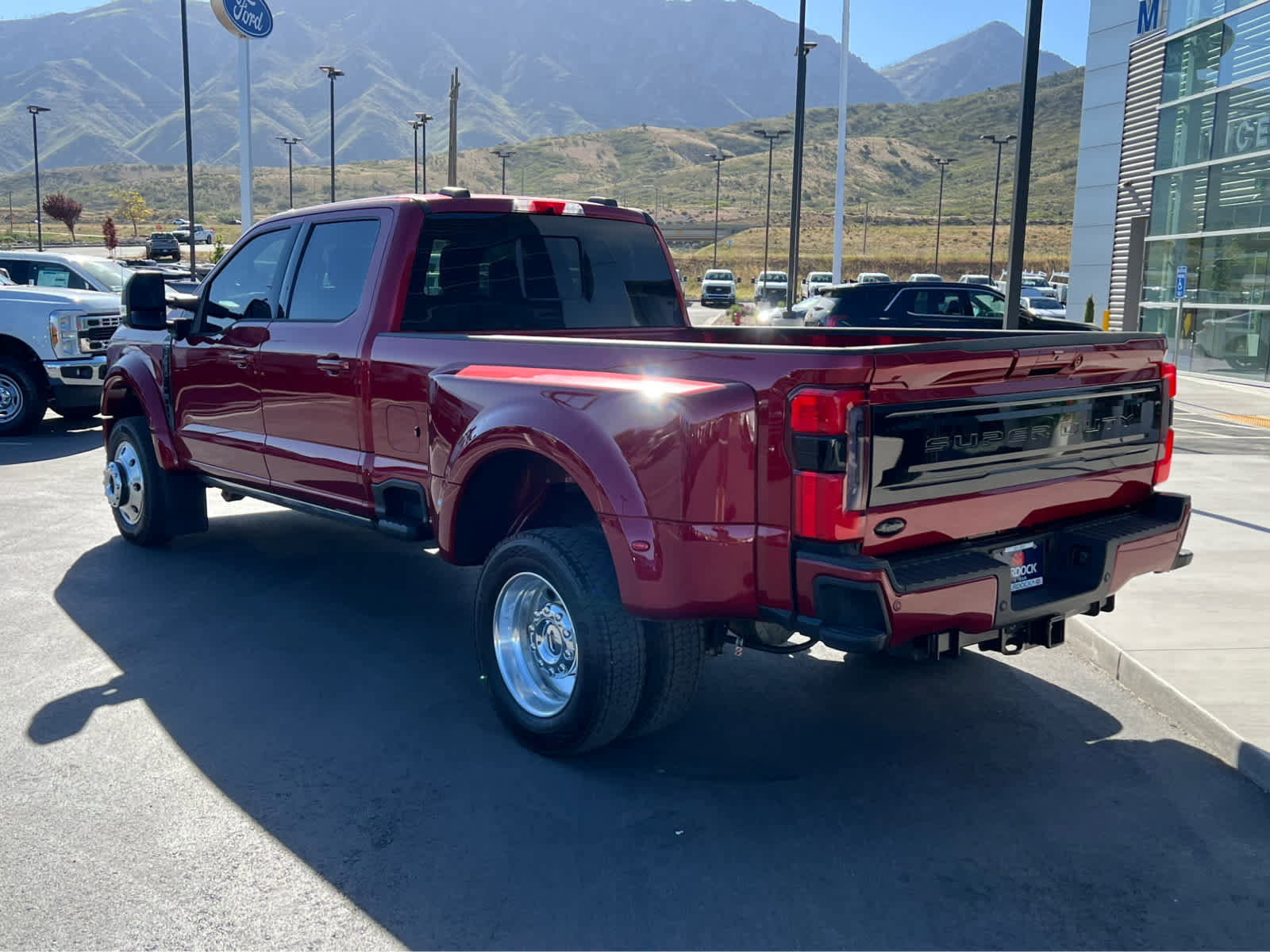 Certified 2025 Ford F450 Platinum w/ FX4 Off-Road Package AWD/4WD image 11