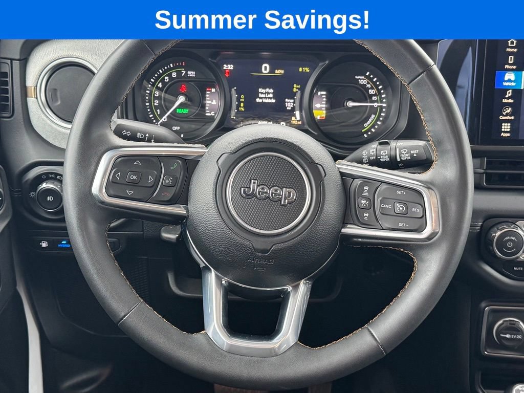 Used 2024 Jeep Wrangler Unlimited Sahara AWD/4WD image 19