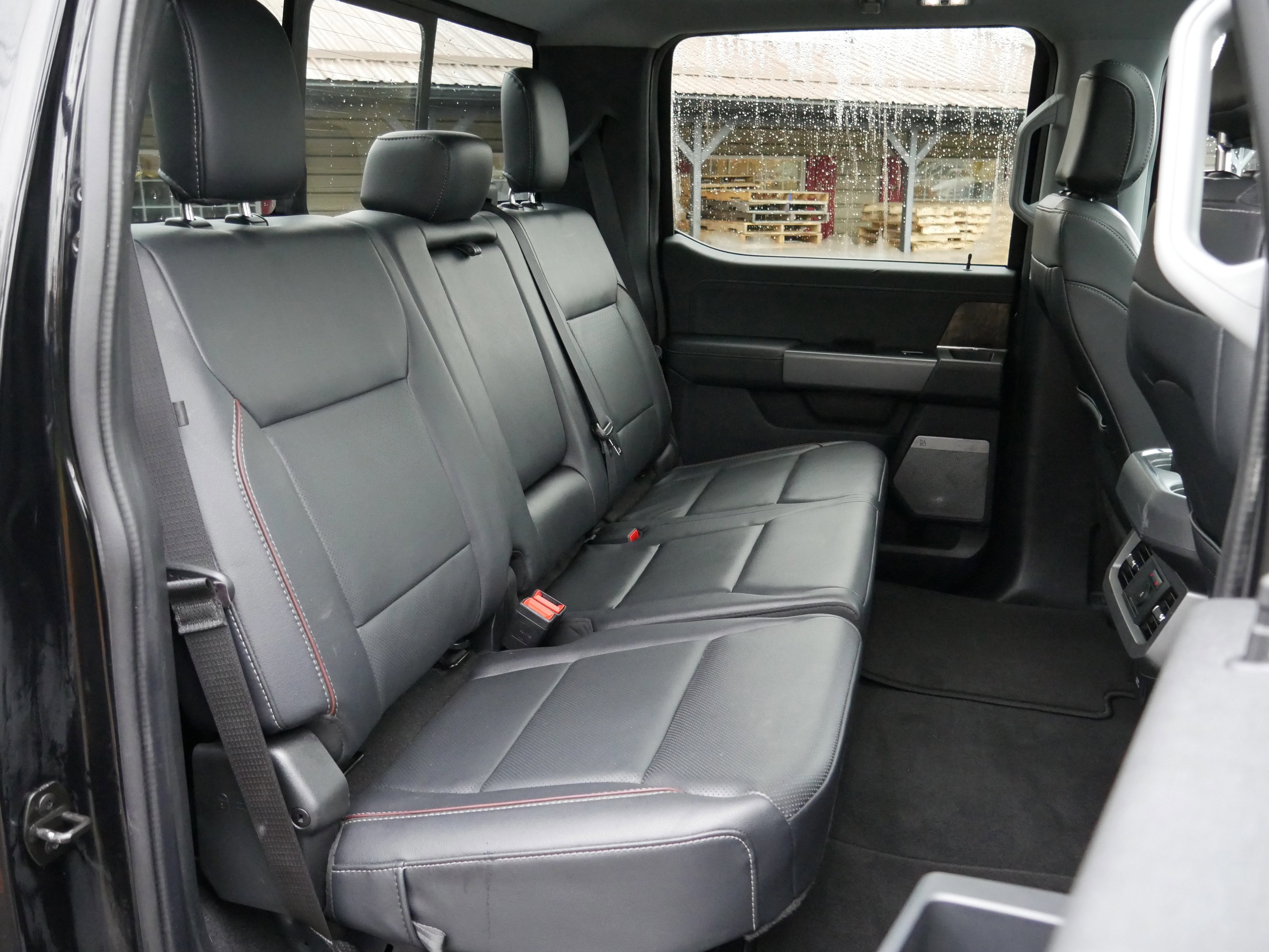 Certified 2023 Ford F350 Lariat w/ Black Appearance Package image 35