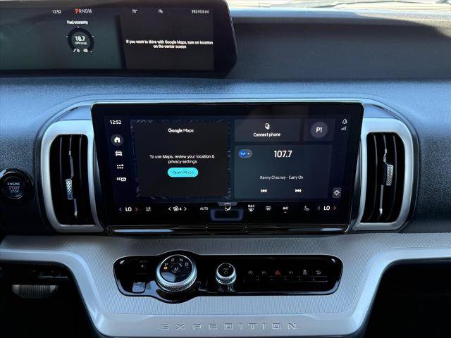Certified 2025 Ford Expedition Active AWD/4WD image 17