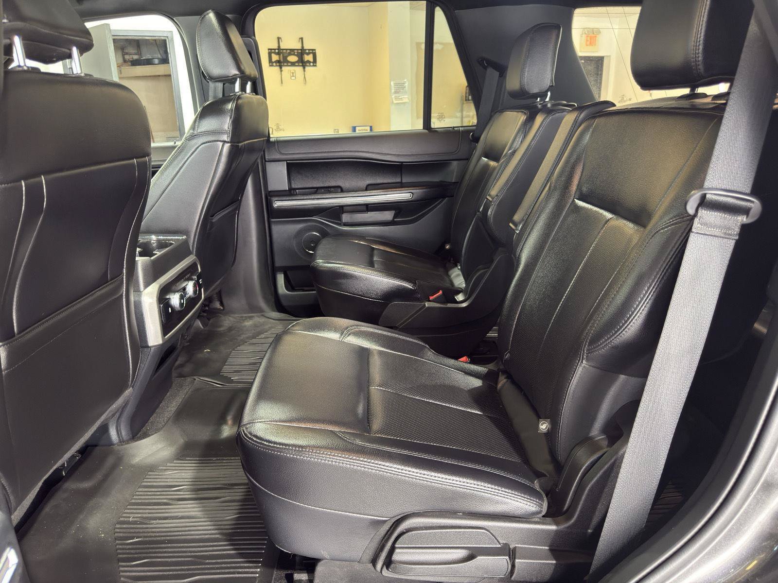 Certified 2021 Ford Expedition XLT AWD/4WD image 24