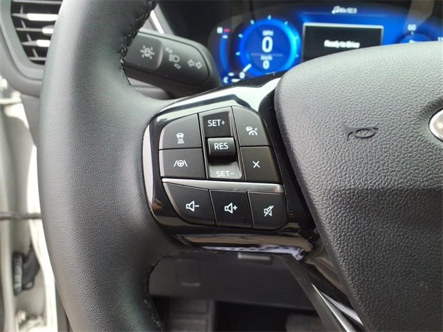 Certified 2022 Ford Escape Titanium image 16