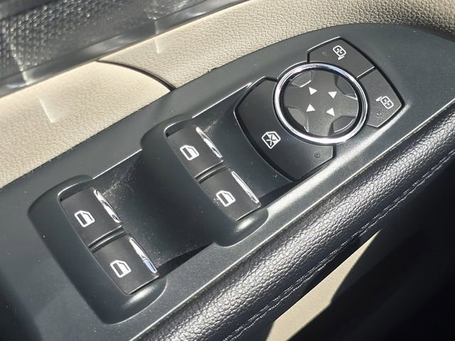 Certified 2019 Ford Explorer XLT w/ Equipment Group 202A AWD/4WD image 28