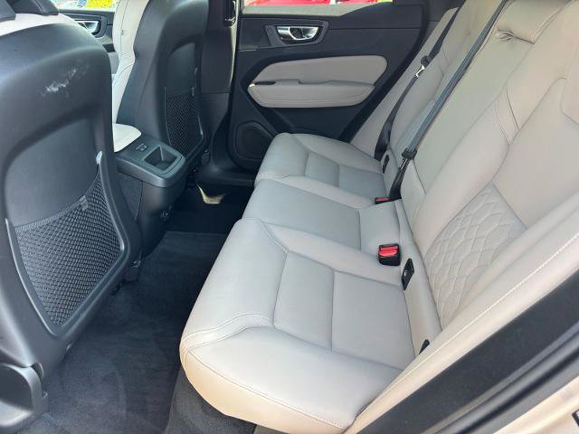 Used 2026 Volvo XC60 B5 Core w/ Climate Package AWD/4WD image 16